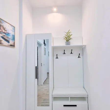 Apartment Comfort - Geo9 *